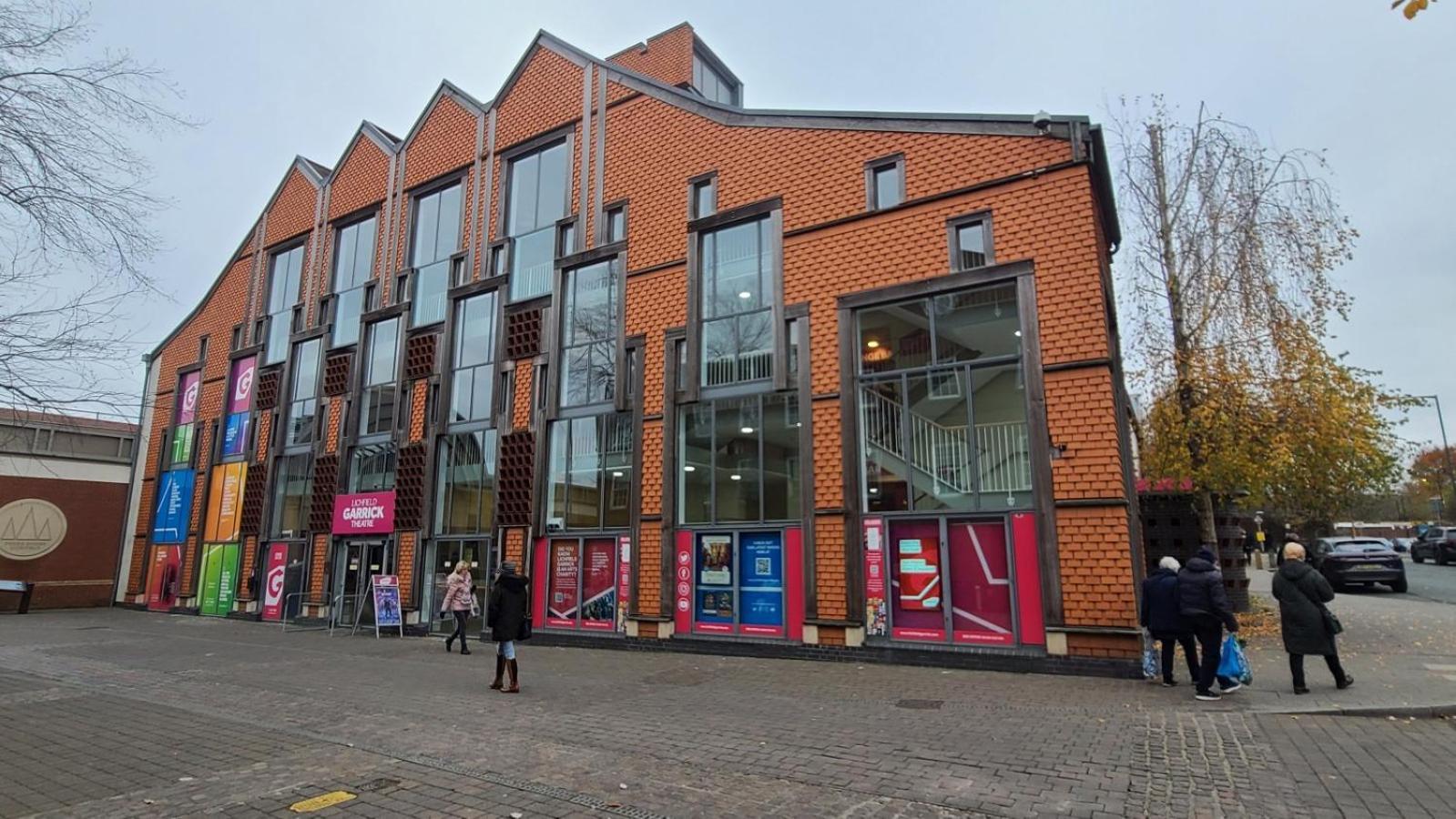Samuels' A Duplex Apartment By Spires Accommodation In Lichfield City Centre Esterno foto