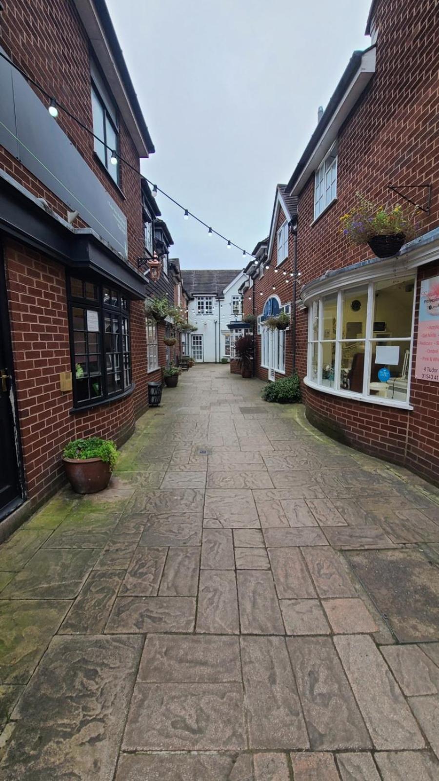 Samuels' A Duplex Apartment By Spires Accommodation In Lichfield City Centre Esterno foto